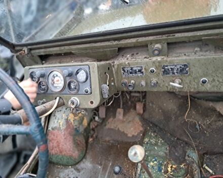 Зеленый ЛуАЗ 969 Волинь, объемом двигателя 0 л и пробегом 100 тыс. км за 450 $, фото 7 на Automoto.ua