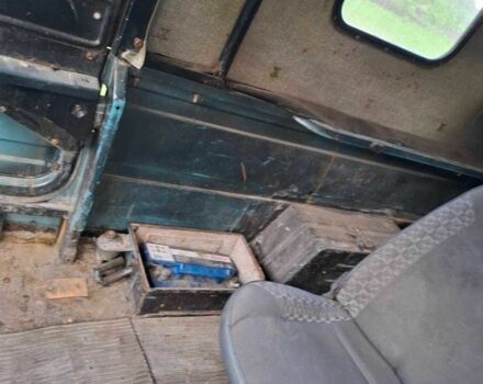 Зеленый ЛуАЗ 969 Волинь, объемом двигателя 1.2 л и пробегом 10 тыс. км за 716 $, фото 6 на Automoto.ua