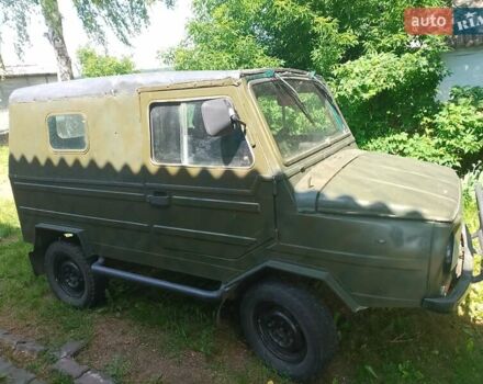 Зеленый ЛуАЗ 969 Волинь, объемом двигателя 1.2 л и пробегом 80 тыс. км за 1200 $, фото 7 на Automoto.ua