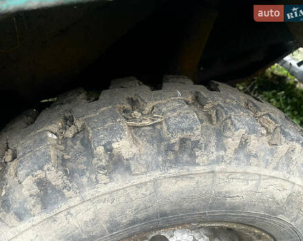 Зеленый ЛуАЗ 969 Волинь, объемом двигателя 1.2 л и пробегом 39 тыс. км за 1100 $, фото 7 на Automoto.ua