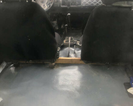 Зеленый ЛуАЗ 969 Волинь, объемом двигателя 0 л и пробегом 450 тыс. км за 1250 $, фото 11 на Automoto.ua