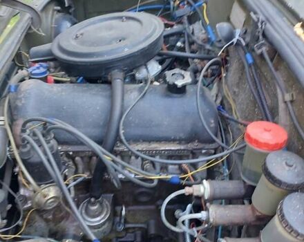 Зеленый ЛуАЗ 969 Волинь, объемом двигателя 1.2 л и пробегом 100 тыс. км за 1750 $, фото 10 на Automoto.ua