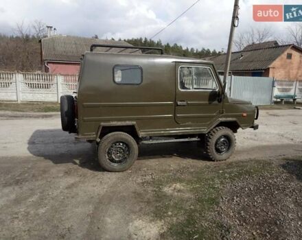 Зеленый ЛуАЗ 969 Волинь, объемом двигателя 1.2 л и пробегом 50 тыс. км за 1250 $, фото 4 на Automoto.ua