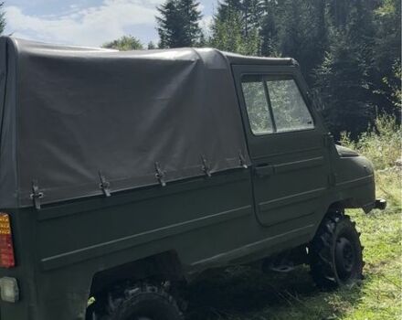 Зелений ЛуАЗ 969 Волинь, об'ємом двигуна 0 л та пробігом 10 тис. км за 1900 $, фото 3 на Automoto.ua