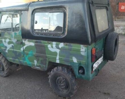 Зеленый ЛуАЗ 969 Волинь, объемом двигателя 1.2 л и пробегом 55 тыс. км за 1111 $, фото 4 на Automoto.ua