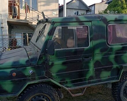 Зелений ЛуАЗ 969 Волинь, об'ємом двигуна 1.2 л та пробігом 50 тис. км за 1500 $, фото 6 на Automoto.ua