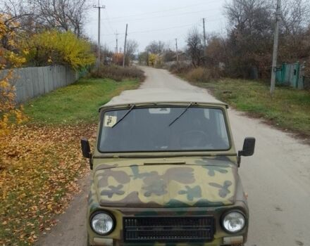 Зеленый ЛуАЗ 969 Волинь, объемом двигателя 1.3 л и пробегом 40 тыс. км за 900 $, фото 6 на Automoto.ua