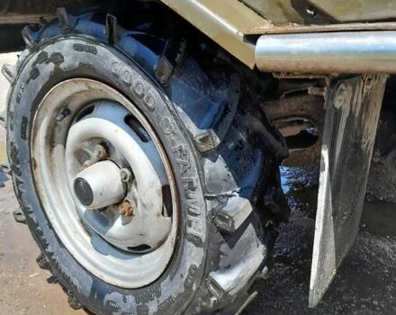 Зелений ЛуАЗ 969 Волинь, об'ємом двигуна 1 л та пробігом 460 тис. км за 1250 $, фото 5 на Automoto.ua