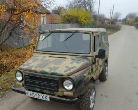 Зеленый ЛуАЗ 969 Волинь, объемом двигателя 1.3 л и пробегом 40 тыс. км за 900 $, фото 7 на Automoto.ua