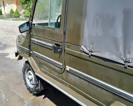 Зелений ЛуАЗ 969 Волинь, об'ємом двигуна 1 л та пробігом 460 тис. км за 1250 $, фото 4 на Automoto.ua