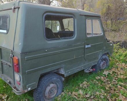 Зелений ЛуАЗ 969 Волинь, об'ємом двигуна 1.6 л та пробігом 300 тис. км за 1250 $, фото 3 на Automoto.ua