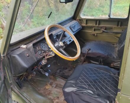 Зелений ЛуАЗ 969 Волинь, об'ємом двигуна 1.6 л та пробігом 300 тис. км за 1250 $, фото 5 на Automoto.ua