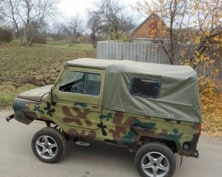 Зеленый ЛуАЗ 969 Волинь, объемом двигателя 1.3 л и пробегом 40 тыс. км за 900 $, фото 1 на Automoto.ua