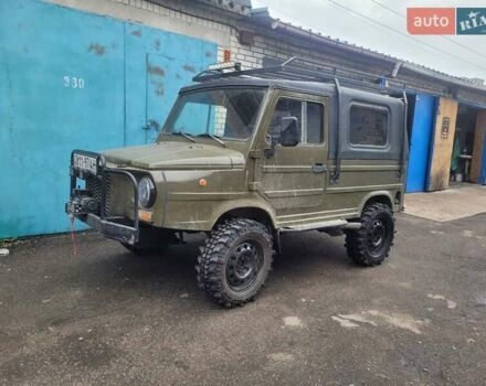 Зелений ЛуАЗ 969 Волинь, об'ємом двигуна 1.5 л та пробігом 100 тис. км за 3200 $, фото 1 на Automoto.ua