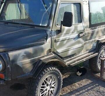 Зелений ЛуАЗ 969 Волинь, об'ємом двигуна 1.5 л та пробігом 70 тис. км за 2500 $, фото 1 на Automoto.ua