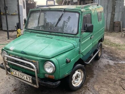 Зеленый ЛуАЗ 969 Волинь, объемом двигателя 1.2 л и пробегом 100 тыс. км за 800 $, фото 1 на Automoto.ua