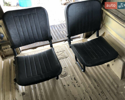 ЛуАЗ 969М, объемом двигателя 1.2 л и пробегом 36 тыс. км за 2700 $, фото 13 на Automoto.ua