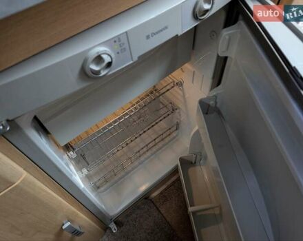 Белый Лунар Queen 495, объемом двигателя 0 л и пробегом 50 тыс. км за 9550 $, фото 9 на Automoto.ua