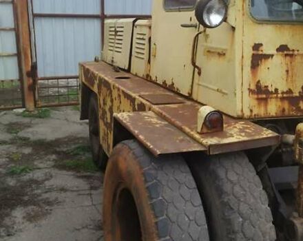 Желтый Львовский погрузчик 40814, объемом двигателя 3.48 л и пробегом 100 тыс. км за 3150 $, фото 4 на Automoto.ua