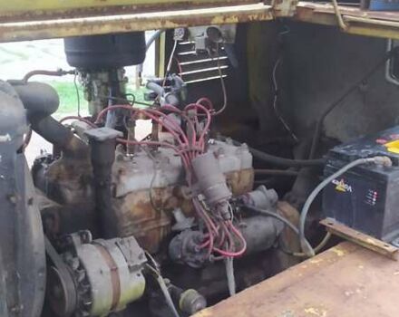 Желтый Львовский погрузчик 40814, объемом двигателя 3.48 л и пробегом 100 тыс. км за 3150 $, фото 9 на Automoto.ua