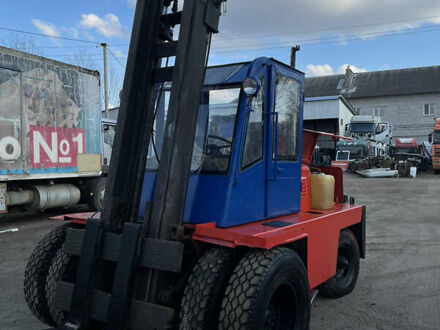 Львовский погрузчик 41030 2009 в Житомире на Automoto.ua Львовский погрузчик 41030, объемом двигателя 0 л и пробегом 10 тыс. км за 8200 $, фото 1 на Automoto.ua