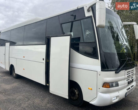 Белый МАН 10.220, объемом двигателя 6.87 л и пробегом 930 тыс. км за 15500 $, фото 5 на Automoto.ua