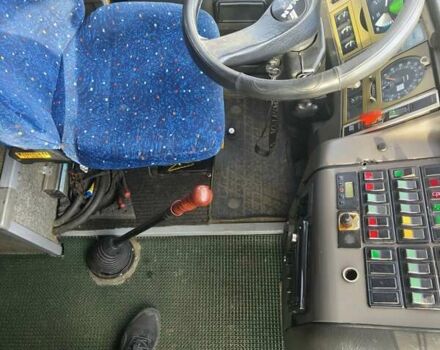 Серый МАН 11.220, объемом двигателя 6.9 л и пробегом 600 тыс. км за 13500 $, фото 3 на Automoto.ua