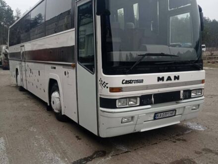 Белый МАН 11.230, объемом двигателя 11.97 л и пробегом 930 тыс. км за 9000 $, фото 1 на Automoto.ua