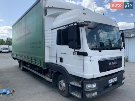 Белый МАН 12.220, объемом двигателя 4.6 л и пробегом 770 тыс. км за 29000 $, фото 1 на Automoto.ua