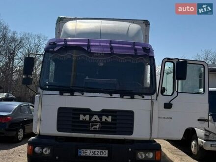 Белый МАН 18.225, объемом двигателя 6.87 л и пробегом 970 тыс. км за 10000 $, фото 1 на Automoto.ua