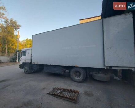 Білий МАН 18.272, об'ємом двигуна 6.9 л та пробігом 700 тис. км за 6700 $, фото 1 на Automoto.ua