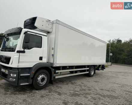 МАН 18.285, объемом двигателя 0 л и пробегом 350 тыс. км за 54412 $, фото 1 на Automoto.ua