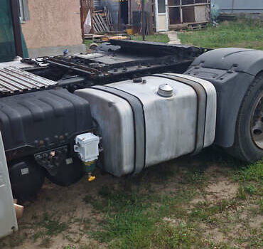 Красный МАН 18.403, объемом двигателя 10.52 л и пробегом 978 тыс. км за 11200 $, фото 3 на Automoto.ua