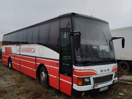 Червоний МАН 18.420, об'ємом двигуна 12 л та пробігом 200 тис. км за 9999 $, фото 1 на Automoto.ua