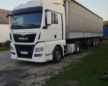 Белый МАН 18.440, объемом двигателя 12.42 л и пробегом 875 тыс. км за 22000 $, фото 2 на Automoto.ua