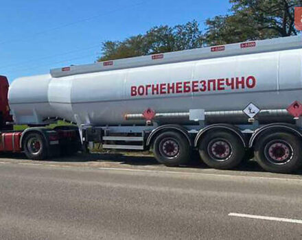 Красный МАН 18.440, объемом двигателя 12.4 л и пробегом 763 тыс. км за 40000 $, фото 2 на Automoto.ua