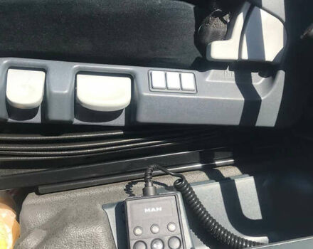 Серый МАН 18.480, объемом двигателя 12.4 л и пробегом 800 тыс. км за 35000 $, фото 9 на Automoto.ua