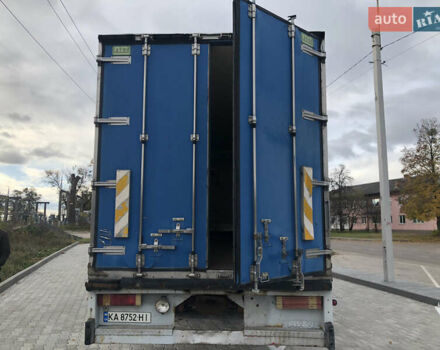 Зеленый МАН 19.372, объемом двигателя 11.97 л и пробегом 761 тыс. км за 10500 $, фото 6 на Automoto.ua