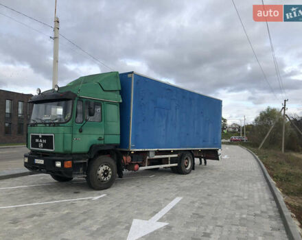 Зеленый МАН 19.372, объемом двигателя 11.97 л и пробегом 761 тыс. км за 10500 $, фото 5 на Automoto.ua