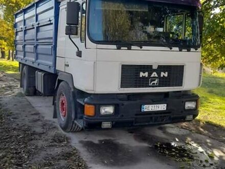 МАН 19.422 1993 в Каменское - Днепродзержинск на Automoto.ua Белый МАН 19.422, объемом двигателя 11.97 л и пробегом 125 тыс. км за 6000 $, фото 1 на Automoto.ua