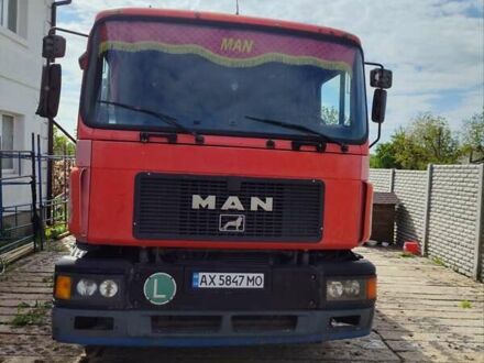 МАН 19.422 1998 у Харкові на Automoto.ua Червоний МАН 19.422, об'ємом двигуна 0 л та пробігом 0 тис. км за 18000 $, фото 1 на Automoto.ua
