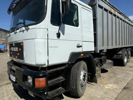 Серый МАН 25.422, объемом двигателя 11.97 л и пробегом 1000 тыс. км за 8000 $, фото 1 на Automoto.ua