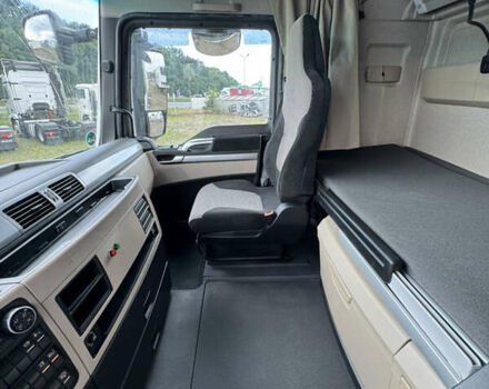 МАН 26, объемом двигателя 0 л и пробегом 876 тыс. км за 41009 $, фото 12 на Automoto.ua