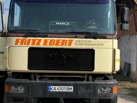 Желтый МАН 26.403, объемом двигателя 12 л и пробегом 999 тыс. км за 19500 $, фото 1 на Automoto.ua