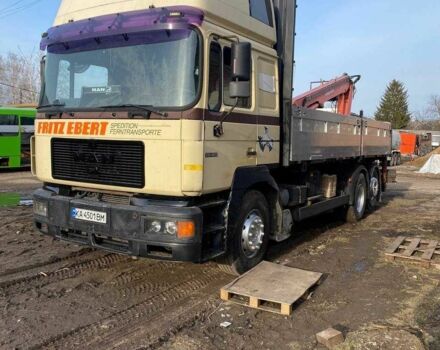 Желтый МАН 26.403, объемом двигателя 12 л и пробегом 999 тыс. км за 19500 $, фото 2 на Automoto.ua