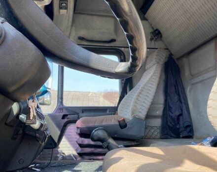 Желтый МАН 26.403, объемом двигателя 12 л и пробегом 999 тыс. км за 19500 $, фото 16 на Automoto.ua