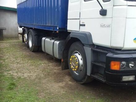 Белый МАН 26.410, объемом двигателя 11.9 л и пробегом 700 тыс. км за 12000 $, фото 1 на Automoto.ua