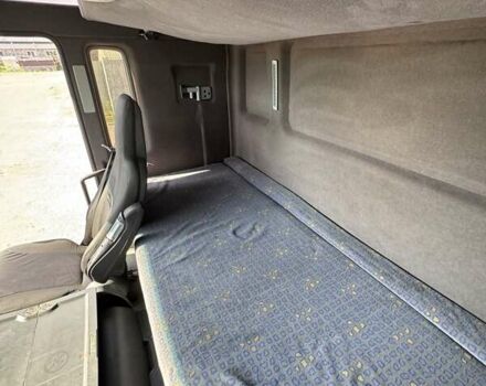 Красный МАН 26.410, объемом двигателя 11.97 л и пробегом 430 тыс. км за 16999 $, фото 6 на Automoto.ua