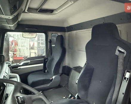 МАН 26.440, объемом двигателя 12.5 л и пробегом 830 тыс. км за 42012 $, фото 12 на Automoto.ua