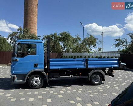 МАН 8 2011 в Бучаче на Automoto.ua Синий МАН 8, объемом двигателя 4.6 л и пробегом 431 тыс. км за 27450 $, фото 14 на Automoto.ua